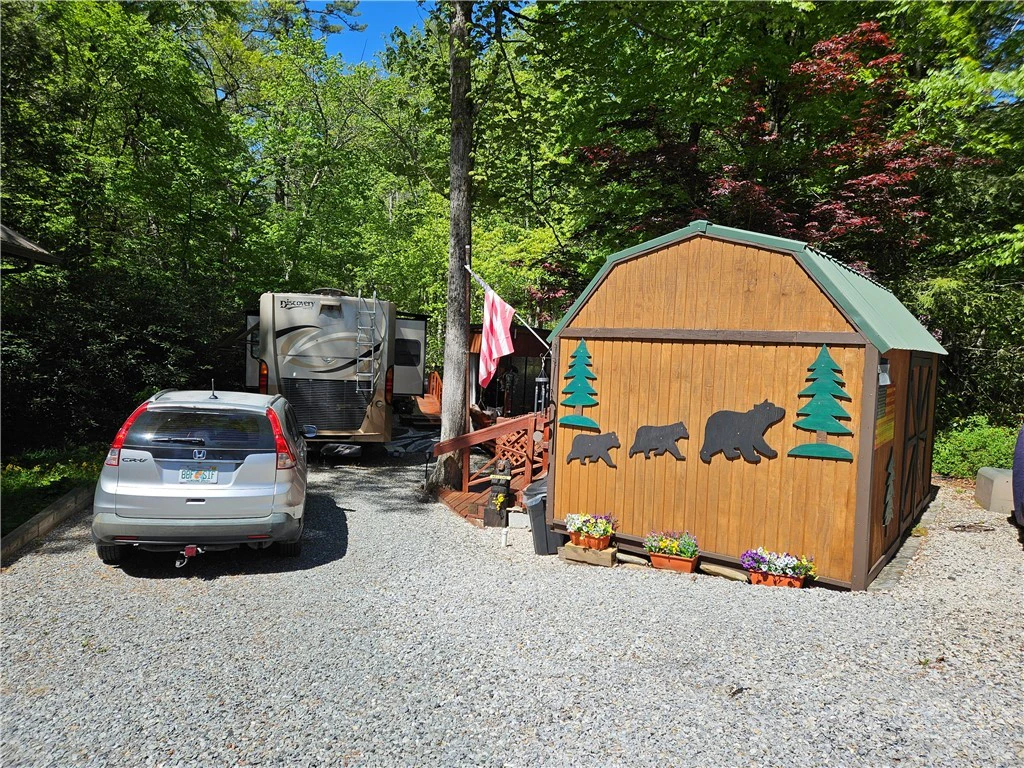 Image number 1 for the current listing