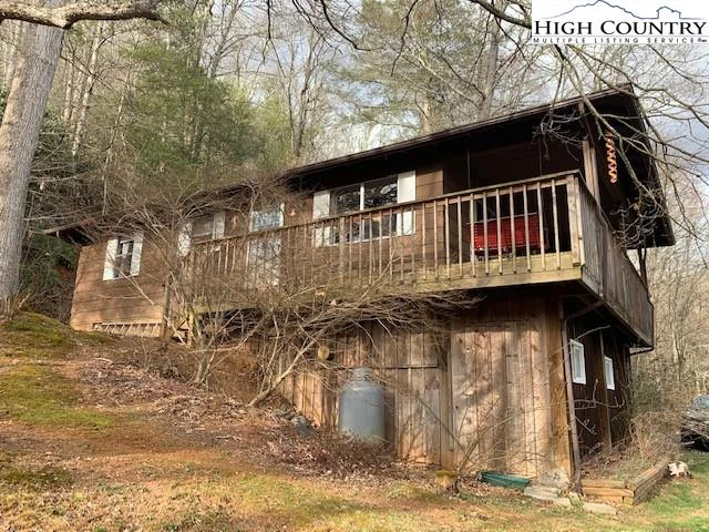 Image number 16 for the current listing