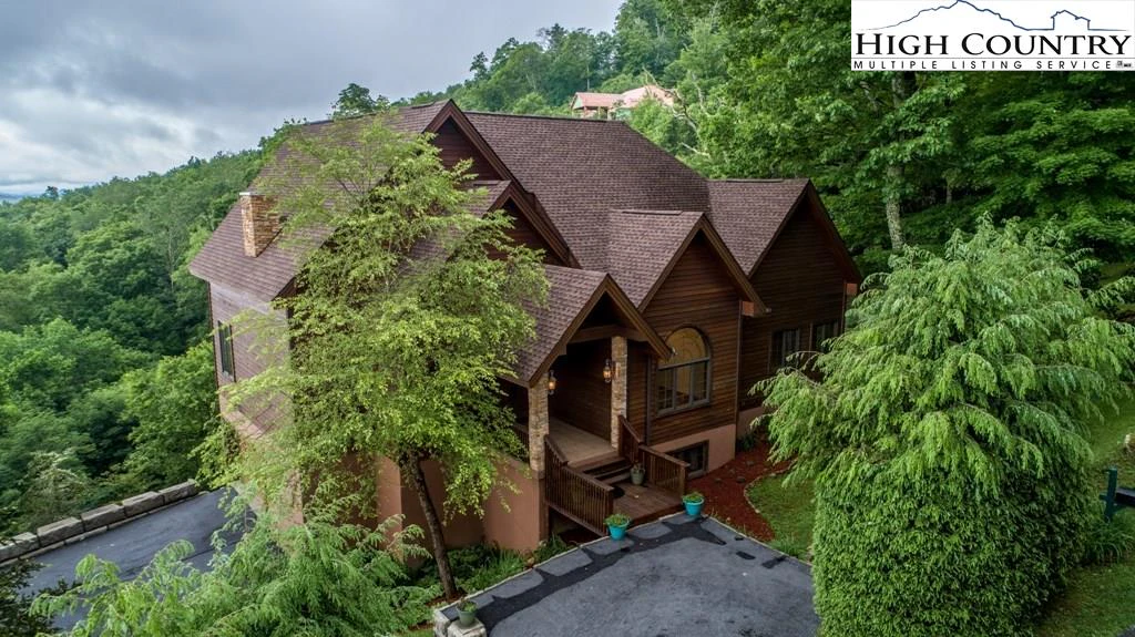 Image number 9 for the current listing