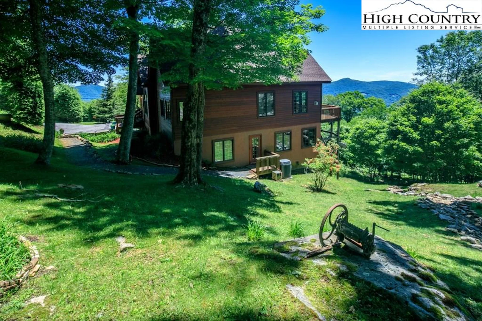 Image number 7 for the current listing