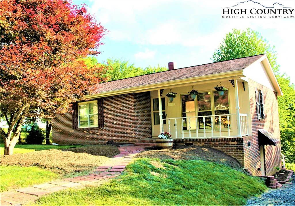 Image number 1 for the current listing