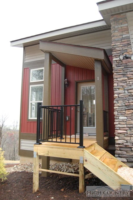 Image number 7 for the current listing