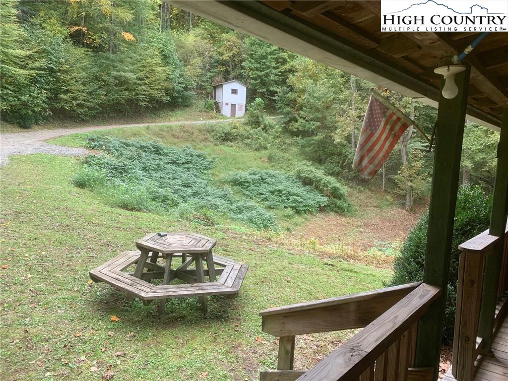 Image number 2 for the current listing