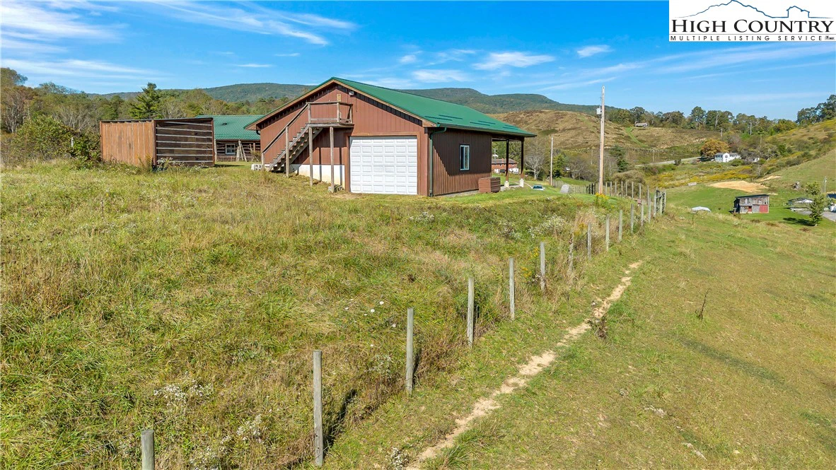 Image number 10 for the current listing