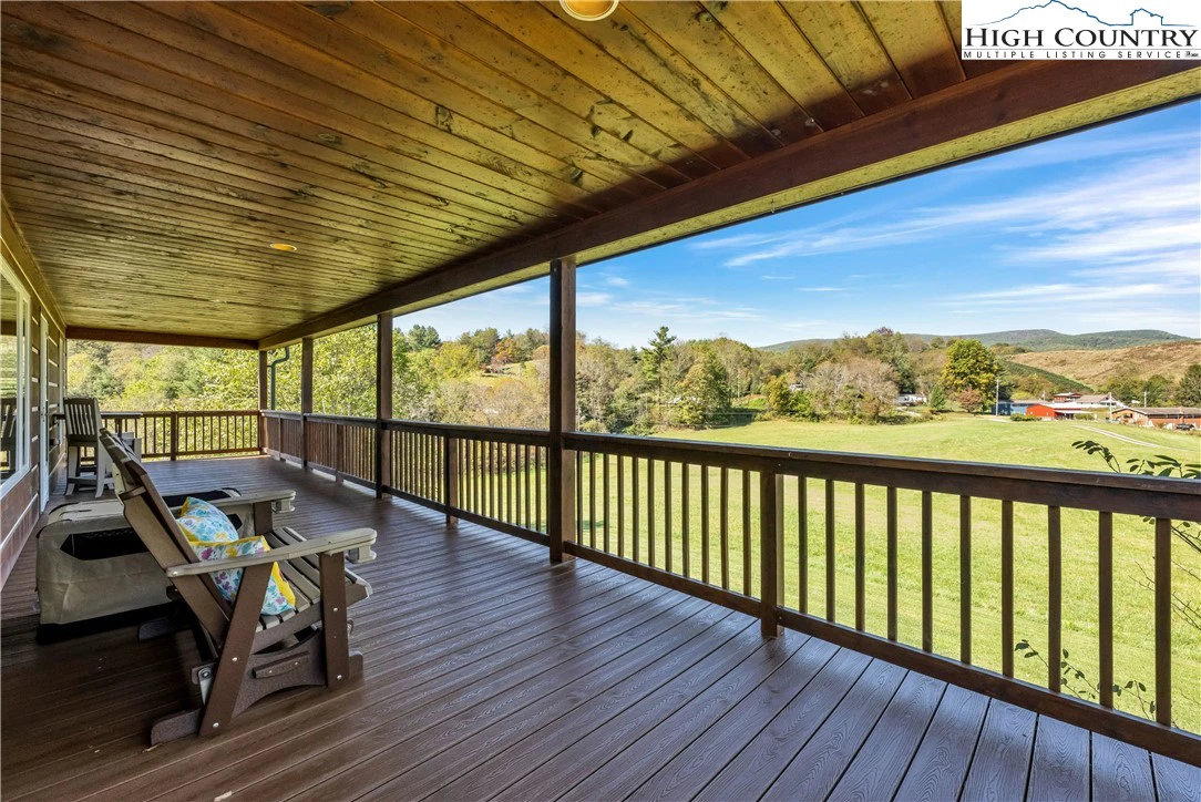 Image number 7 for the current listing