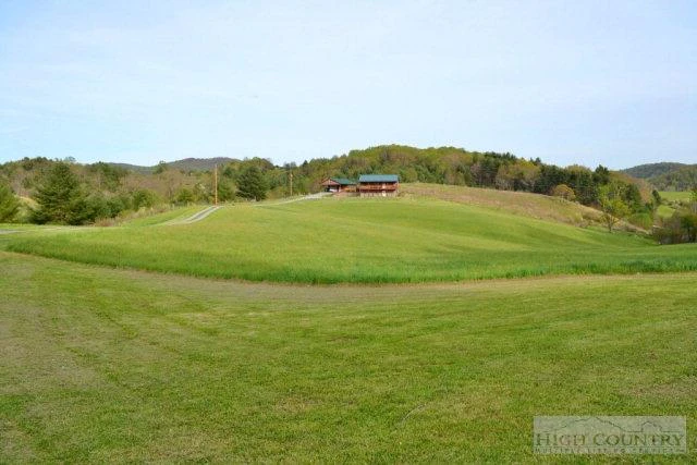 Image number 12 for the current listing