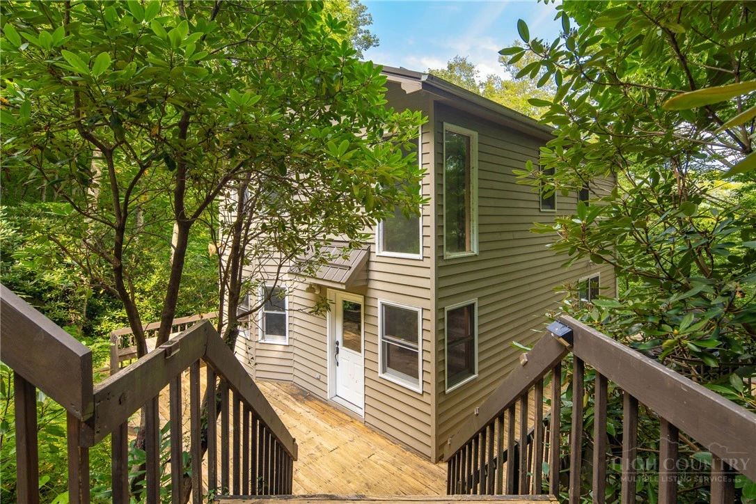 Image number 6 for the current listing