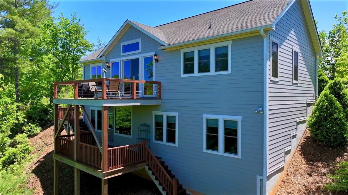 Image number 6 for the current listing