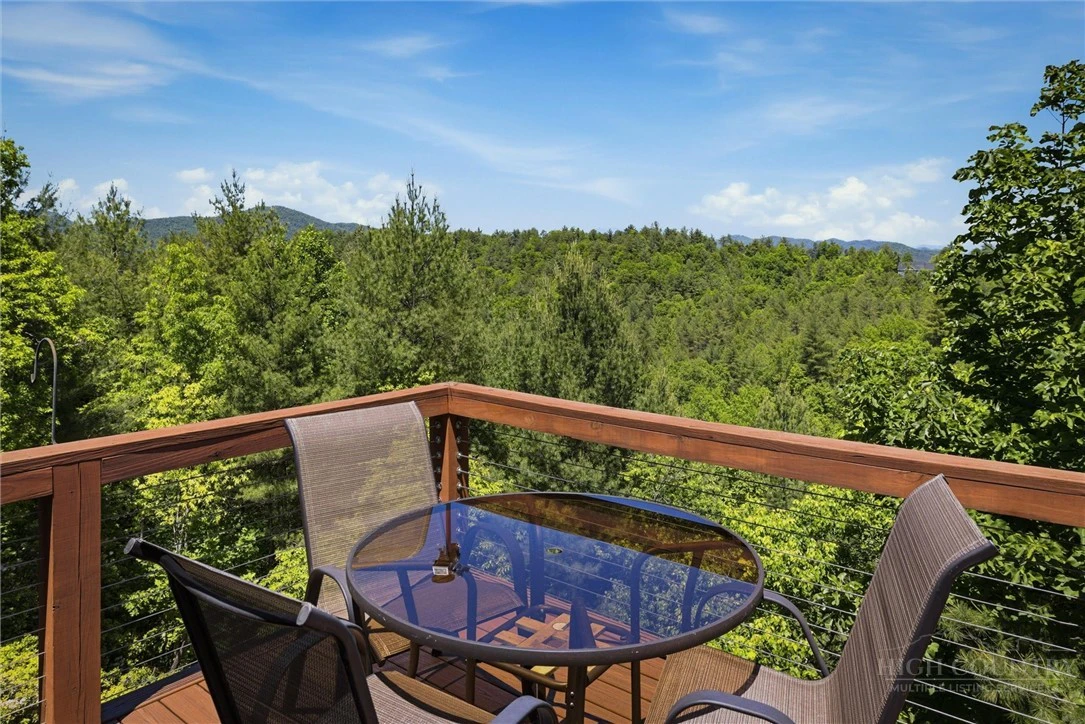 Image number 8 for the current listing