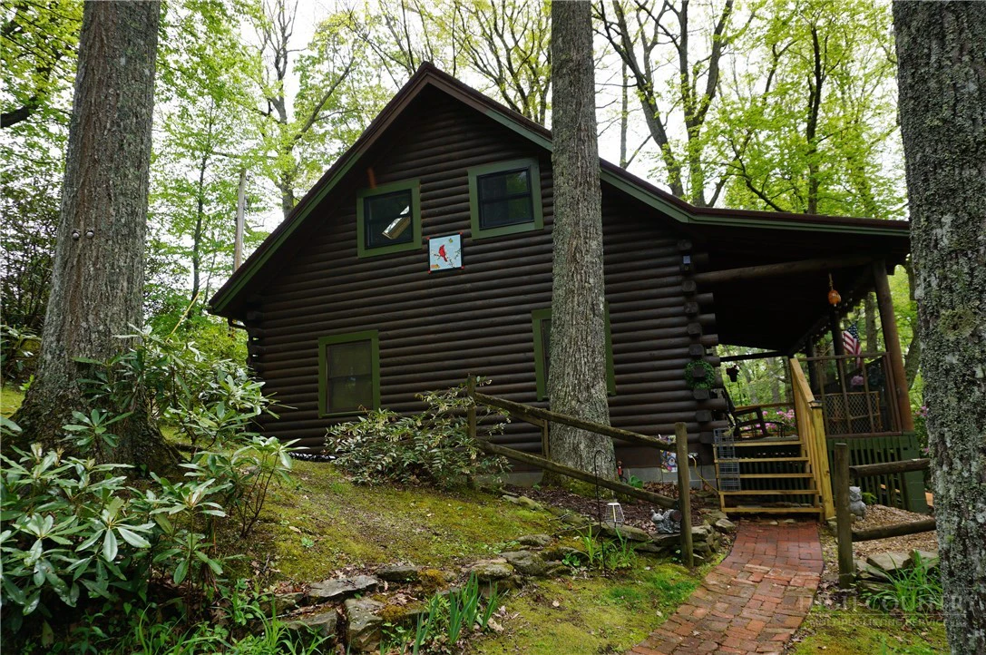 Image number 6 for the current listing