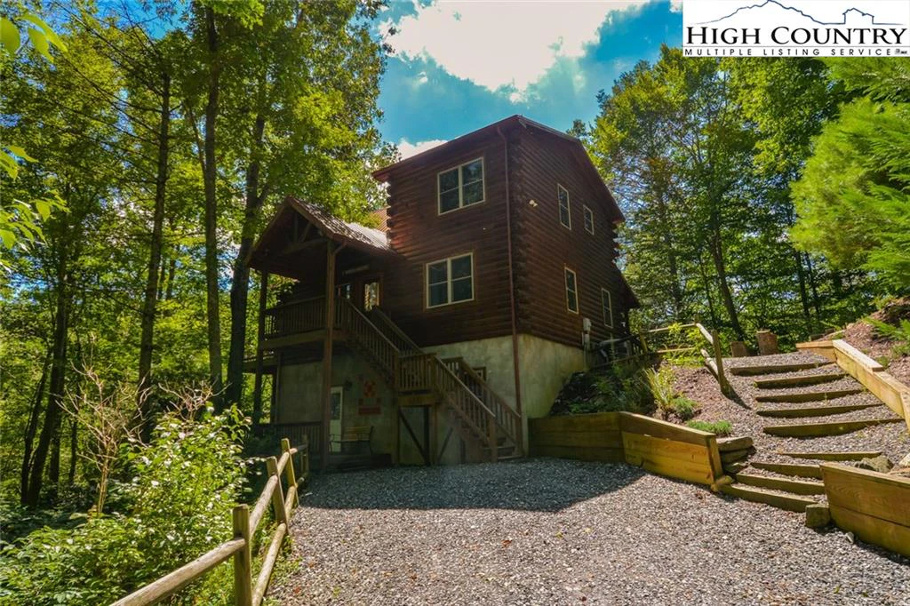Image number 1 for the current listing