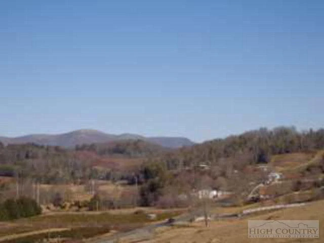 Image number 10 for the current listing