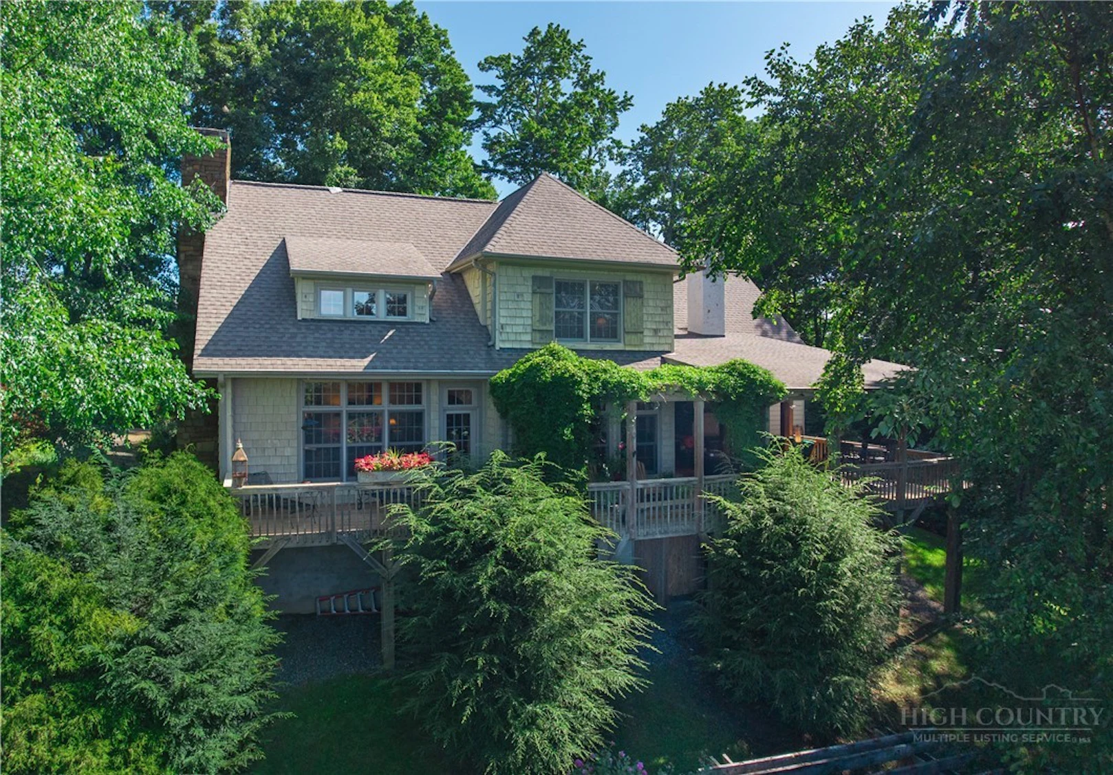 Image number 3 for the current listing