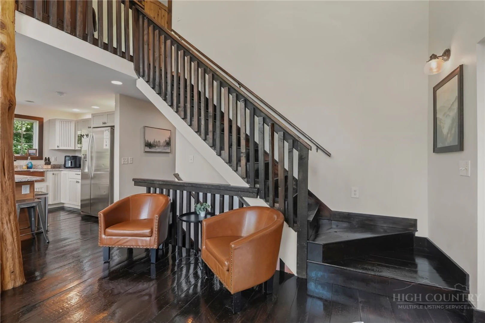 Image number 13 for the current listing