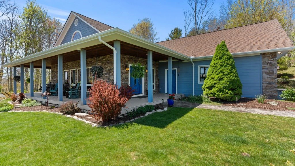 Image number 8 for the current listing