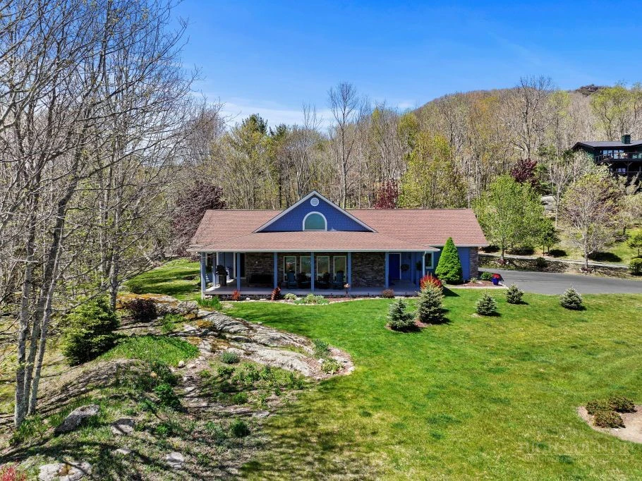 Image number 12 for the current listing