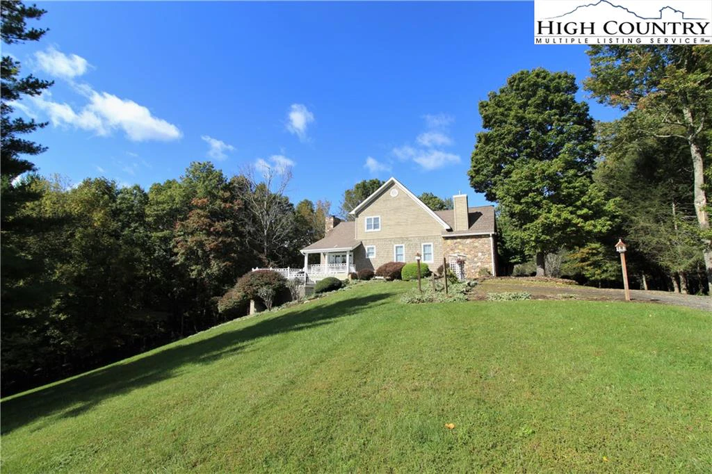 Image number 29 for the current listing