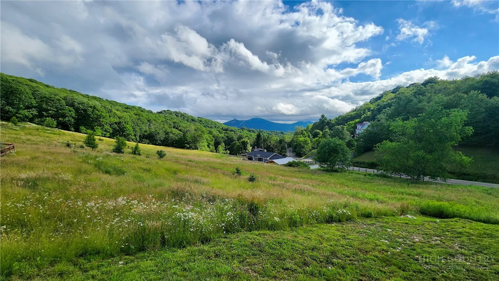 Image number 6 for the current listing