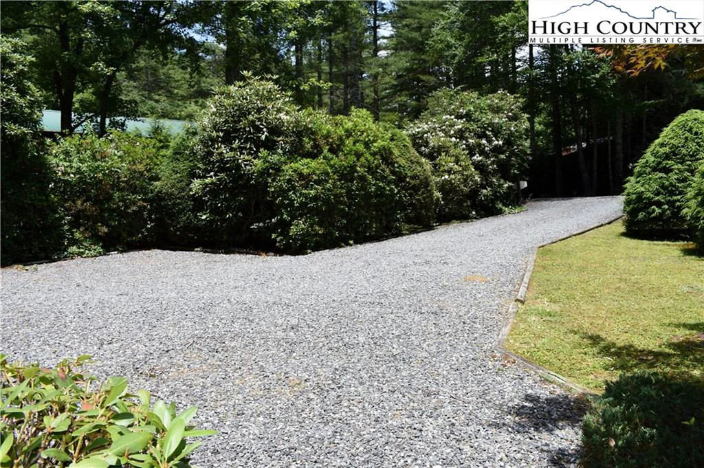 Image number 6 for the current listing