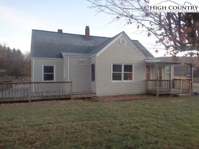 Image number 1 for the current listing