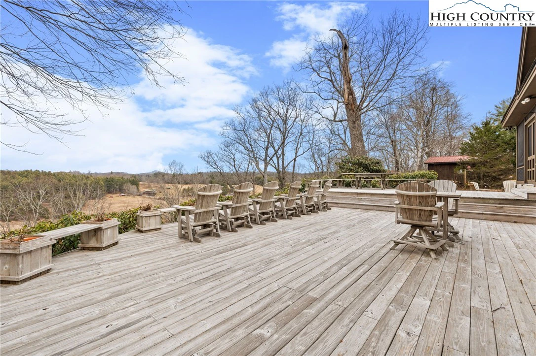 Image number 12 for the current listing