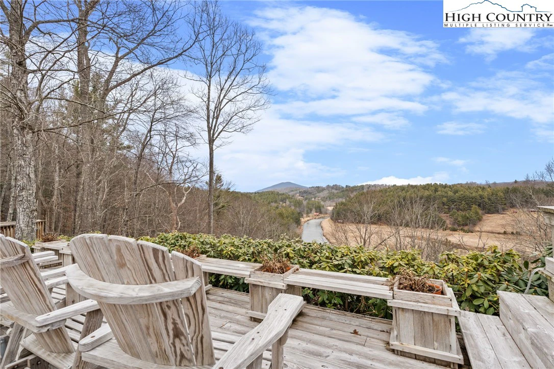 Image number 2 for the current listing