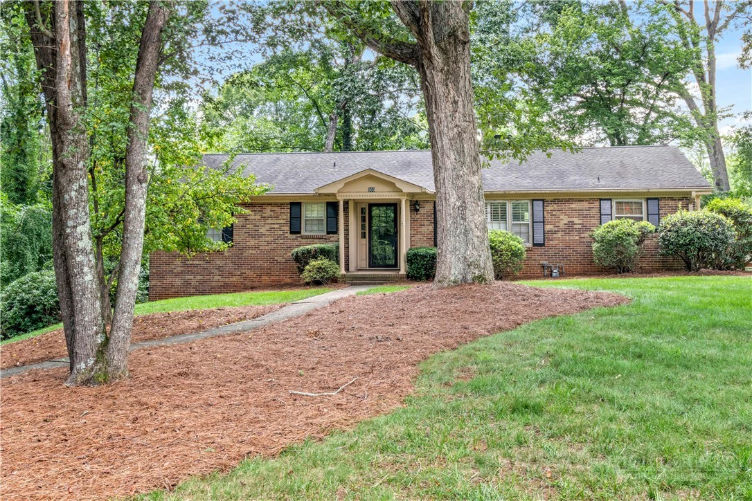 Image number 2 for the current listing