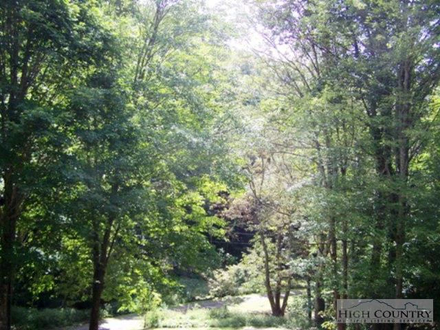 Image number 16 for the current listing