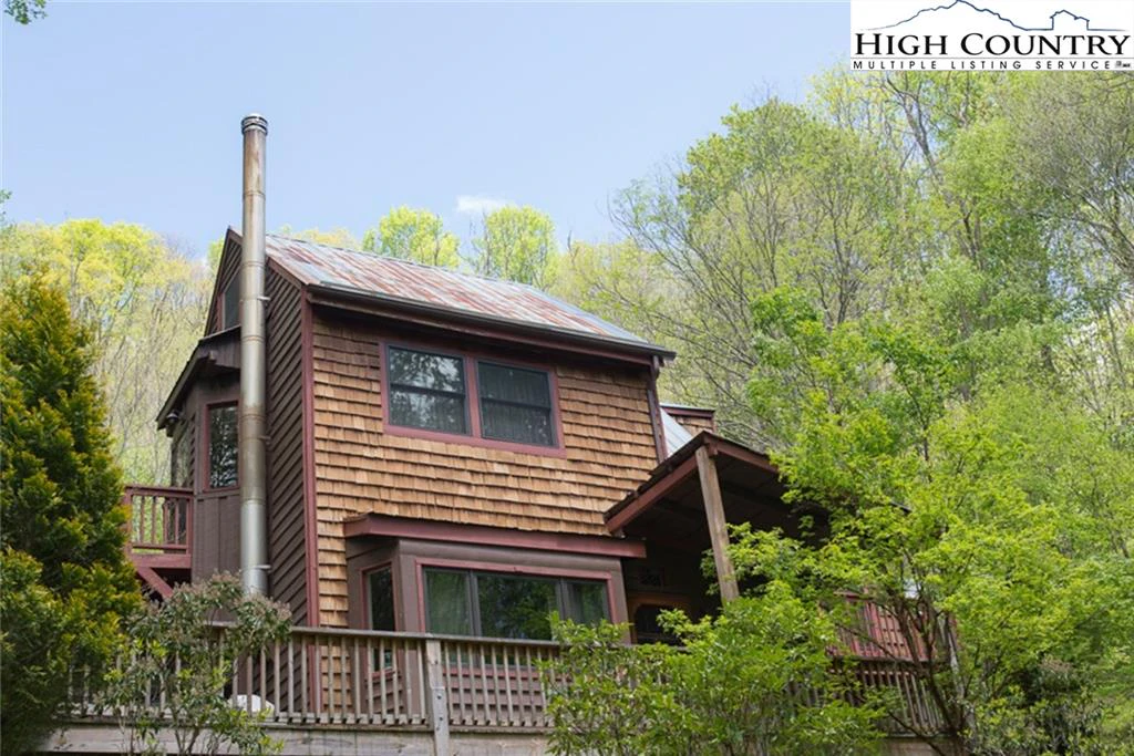 Image number 21 for the current listing