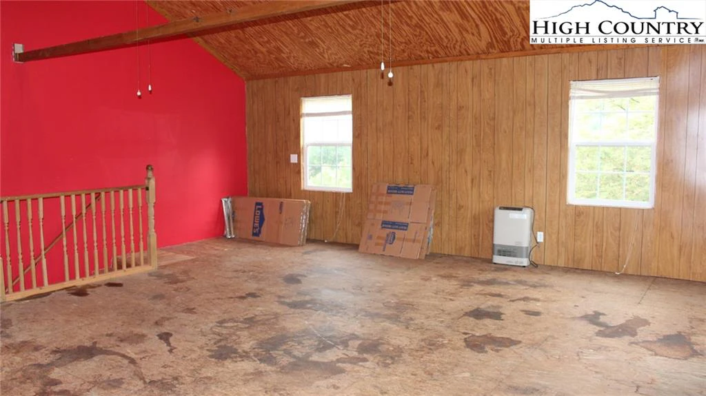 Image number 3 for the current listing