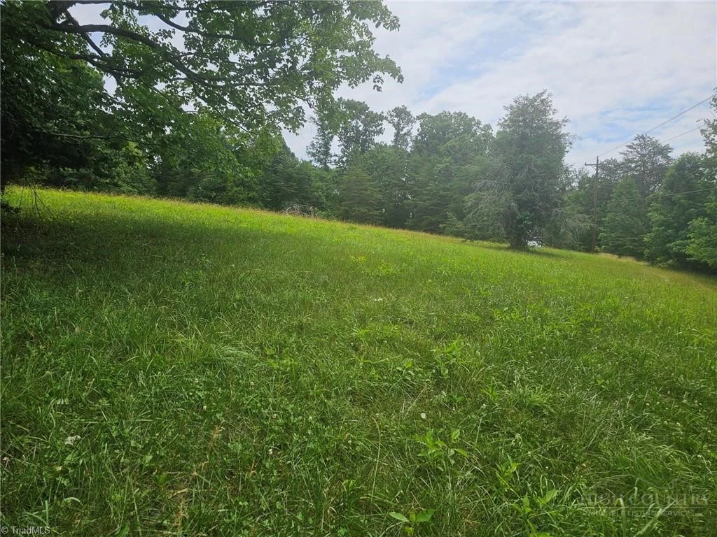 Image number 10 for the current listing