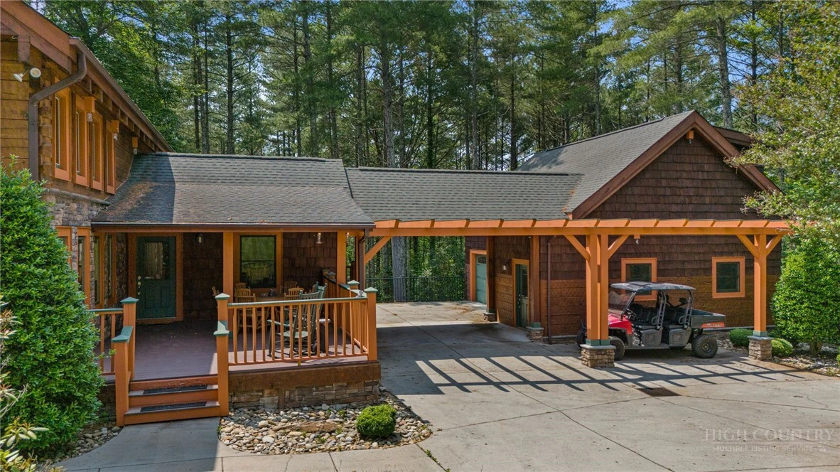 Image number 6 for the current listing