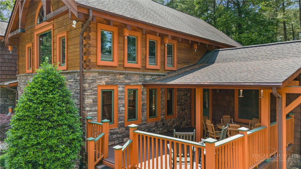Image number 7 for the current listing