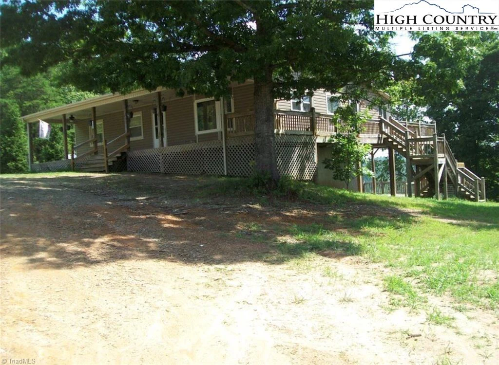 Image number 1 for the current listing