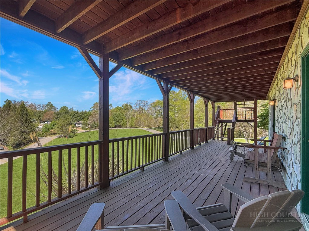 Image number 2 for the current listing