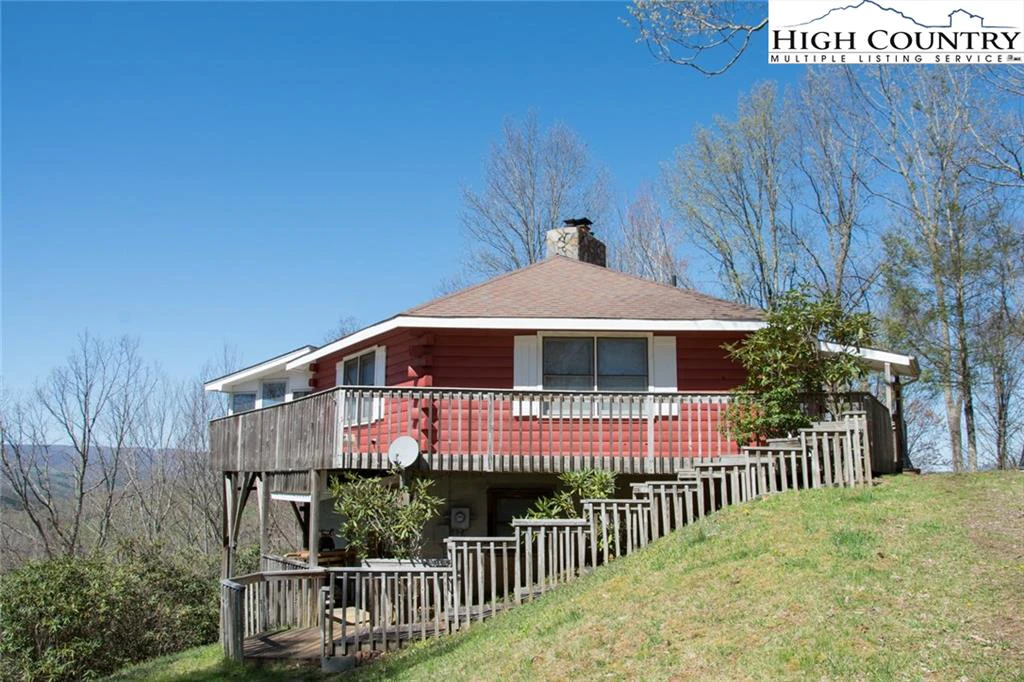 Image number 1 for the current listing