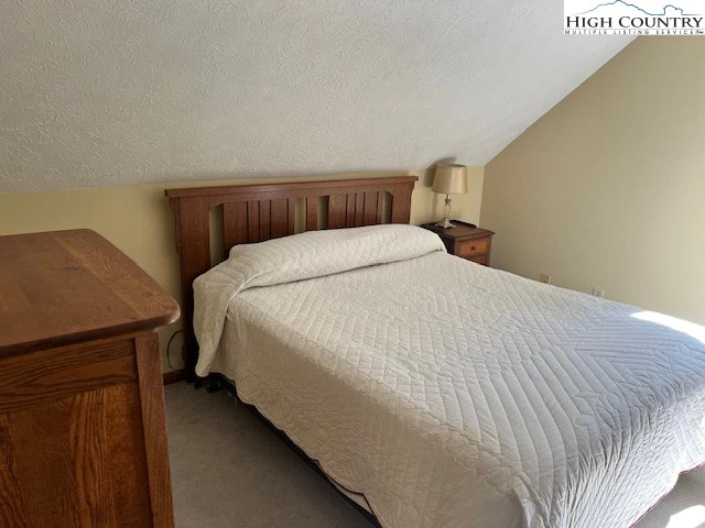 Image number 6 for the current listing