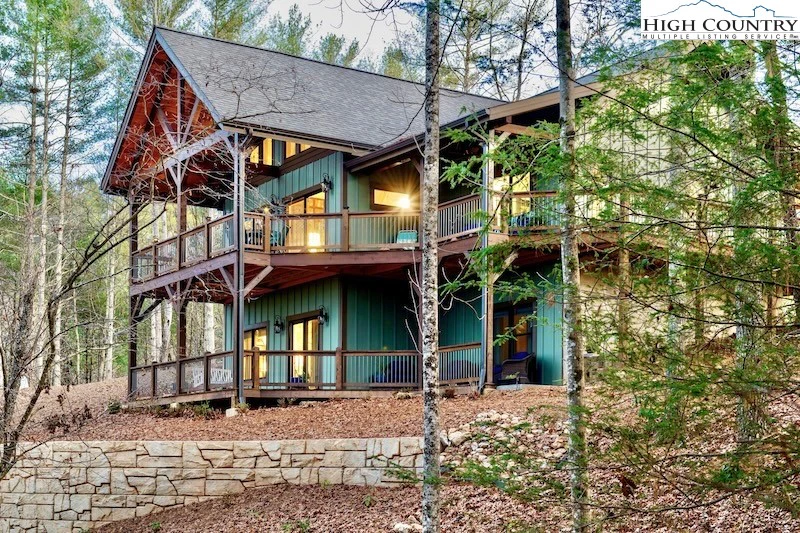 Image number 21 for the current listing