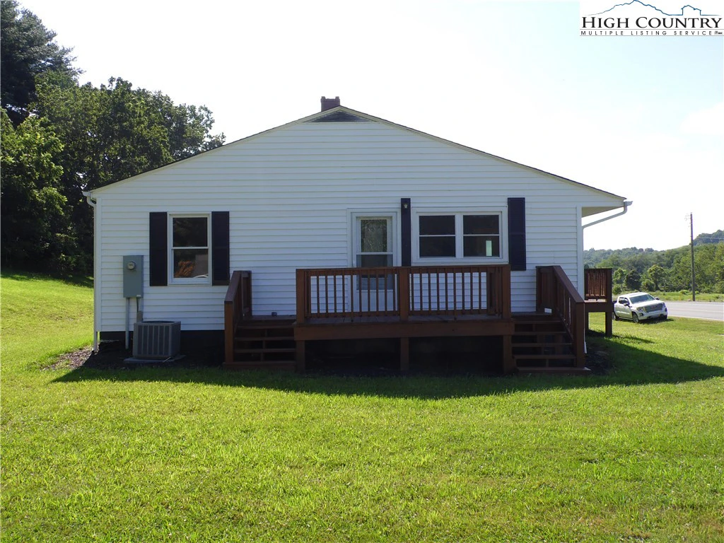 Image number 2 for the current listing