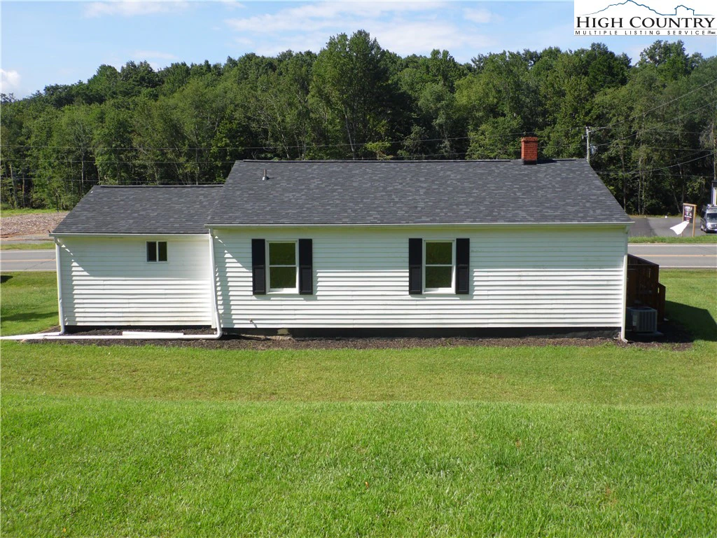 Image number 12 for the current listing