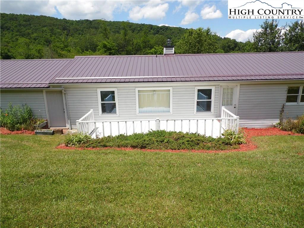 Image number 6 for the current listing