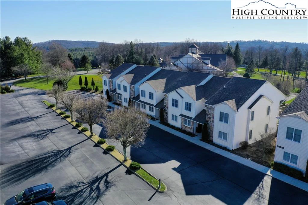 Image number 7 for the current listing