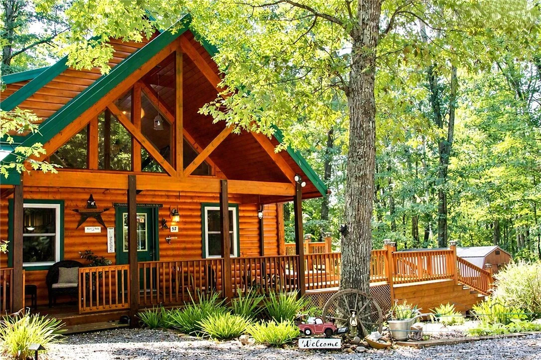 Image number 1 for the current listing