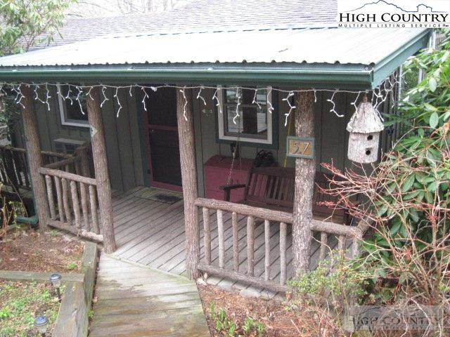 Image number 31 for the current listing
