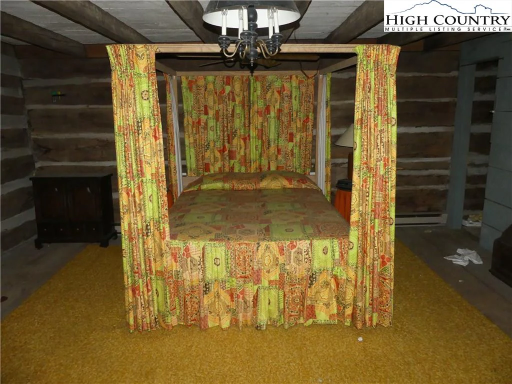Image number 6 for the current listing