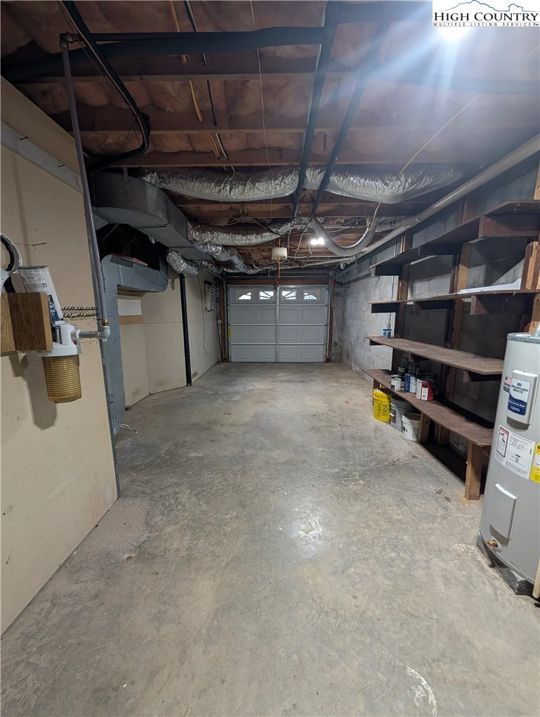 Image number 11 for the current listing