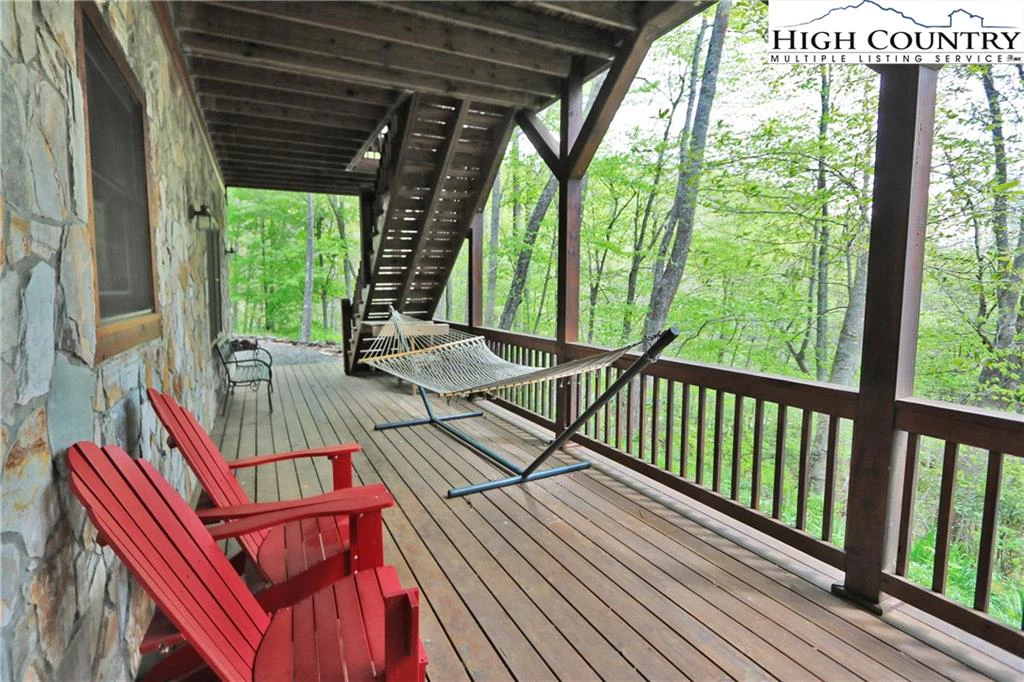 Image number 2 for the current listing