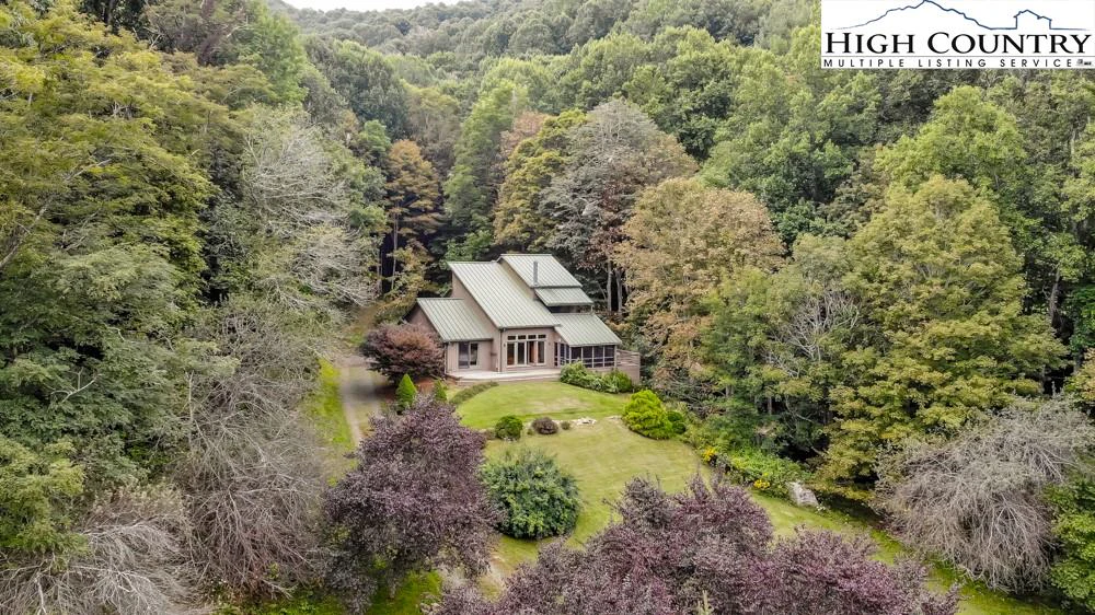 Image number 3 for the current listing