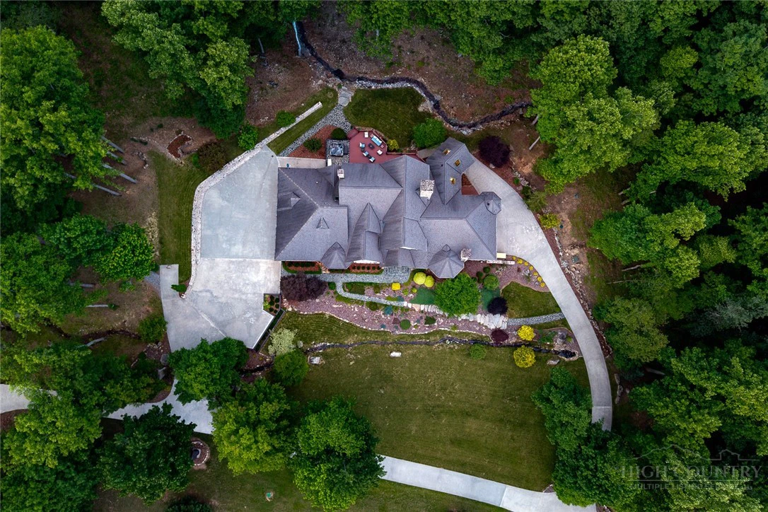 Image number 5 for the current listing