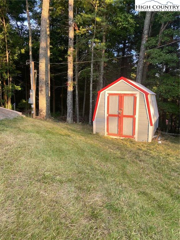 Image number 7 for the current listing